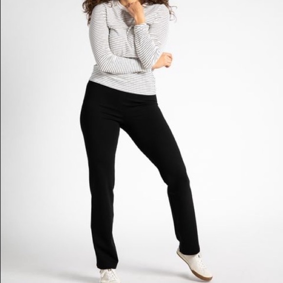Beta Dress Yoga Pants